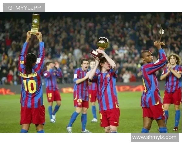 足球明星手绘梅西展现球场传奇魅力与艺术才华的完美结合 足球明星手绘梅西展现球场传奇魅力与艺术才华的完美结合